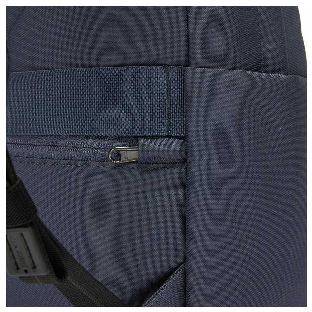 Городской рюкзак PacSafe Go 15L фотография 18