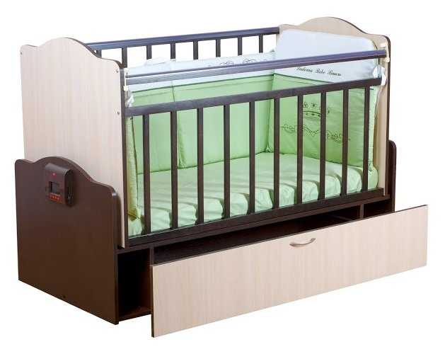 Кроватка Daka Baby Укачай-ка 2, классическая, поперечный маятник фотография 2