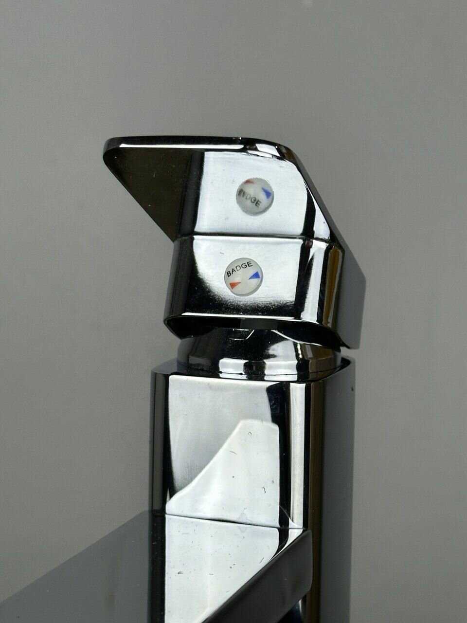 Смеситель для ванны и раковины Оружейная фотография 7