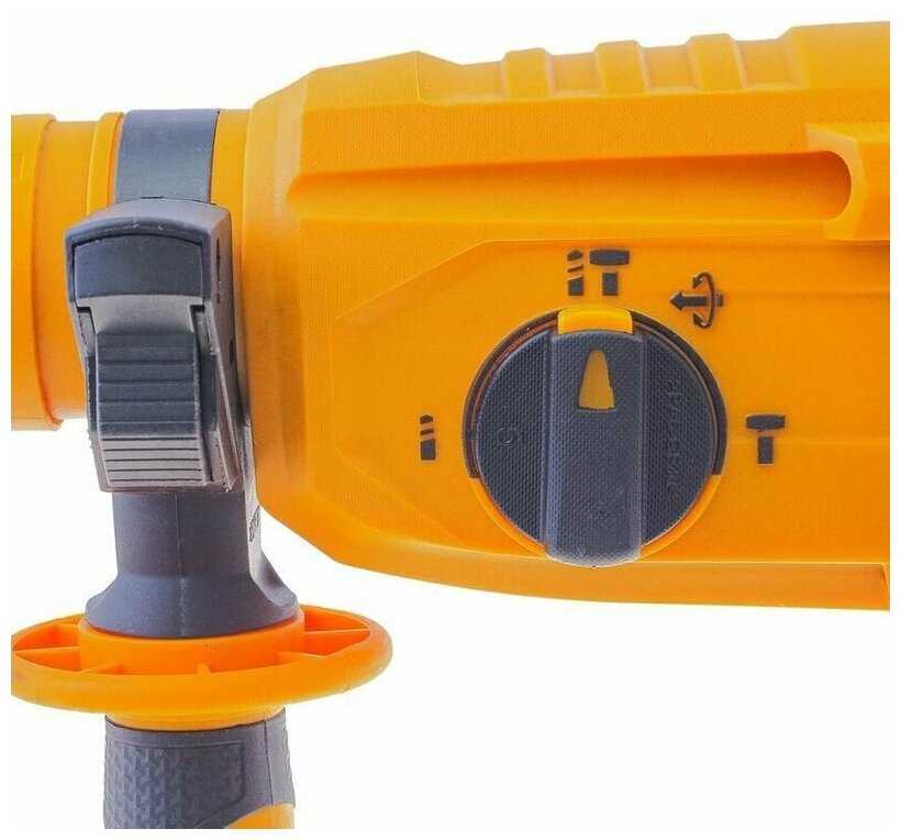 Перфоратор Ingco RGH9028-2 фотография 14