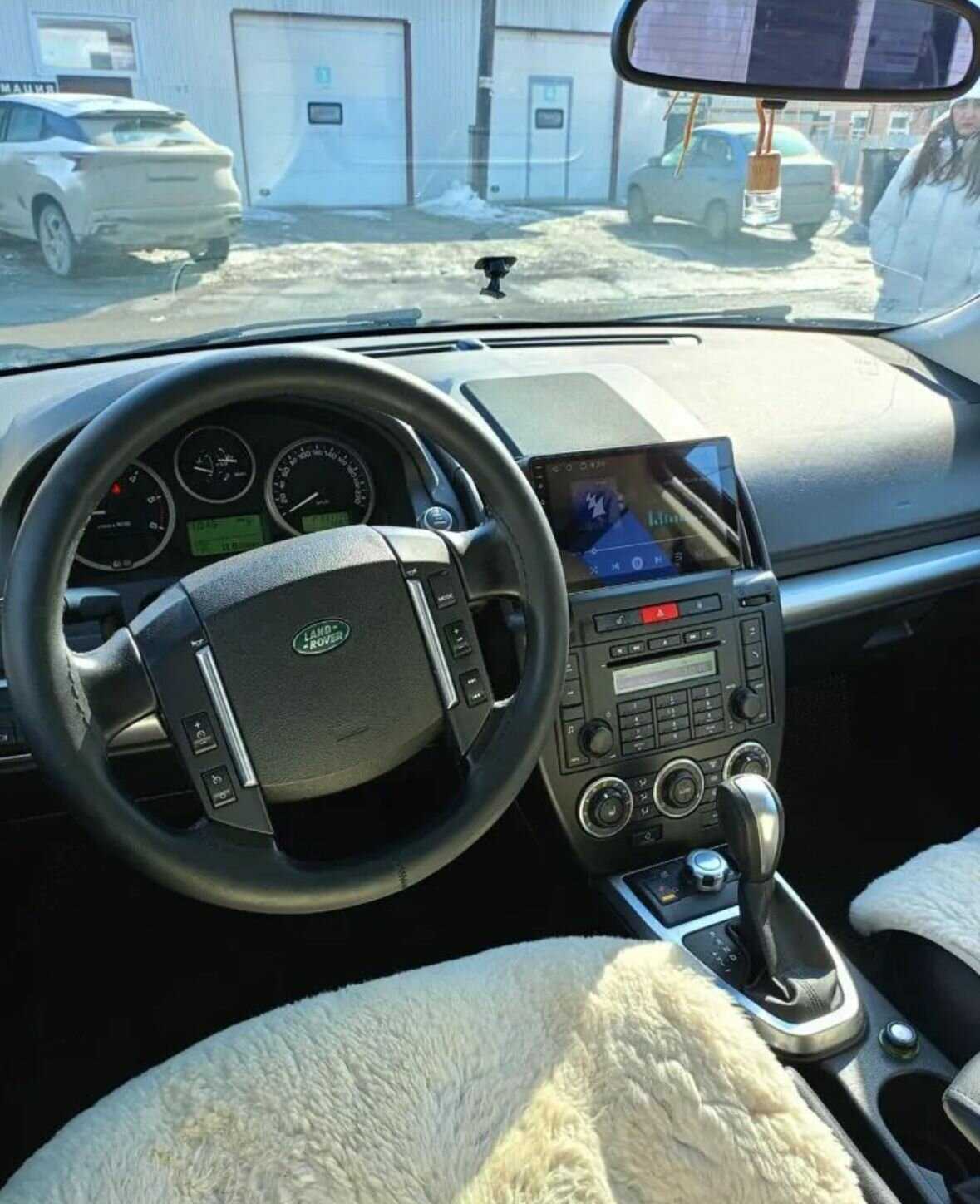 Штатная магнитола Land Rover Freelander 2 (2006-2012) фотография 1