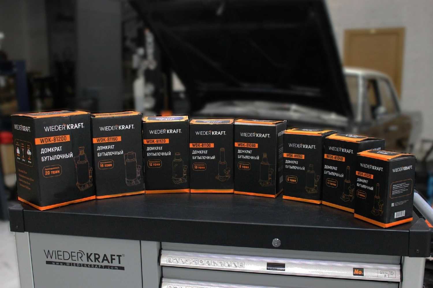 Домкрат бутылочный гидравлический WIEDERKRAFT WDK-81 фотография 10