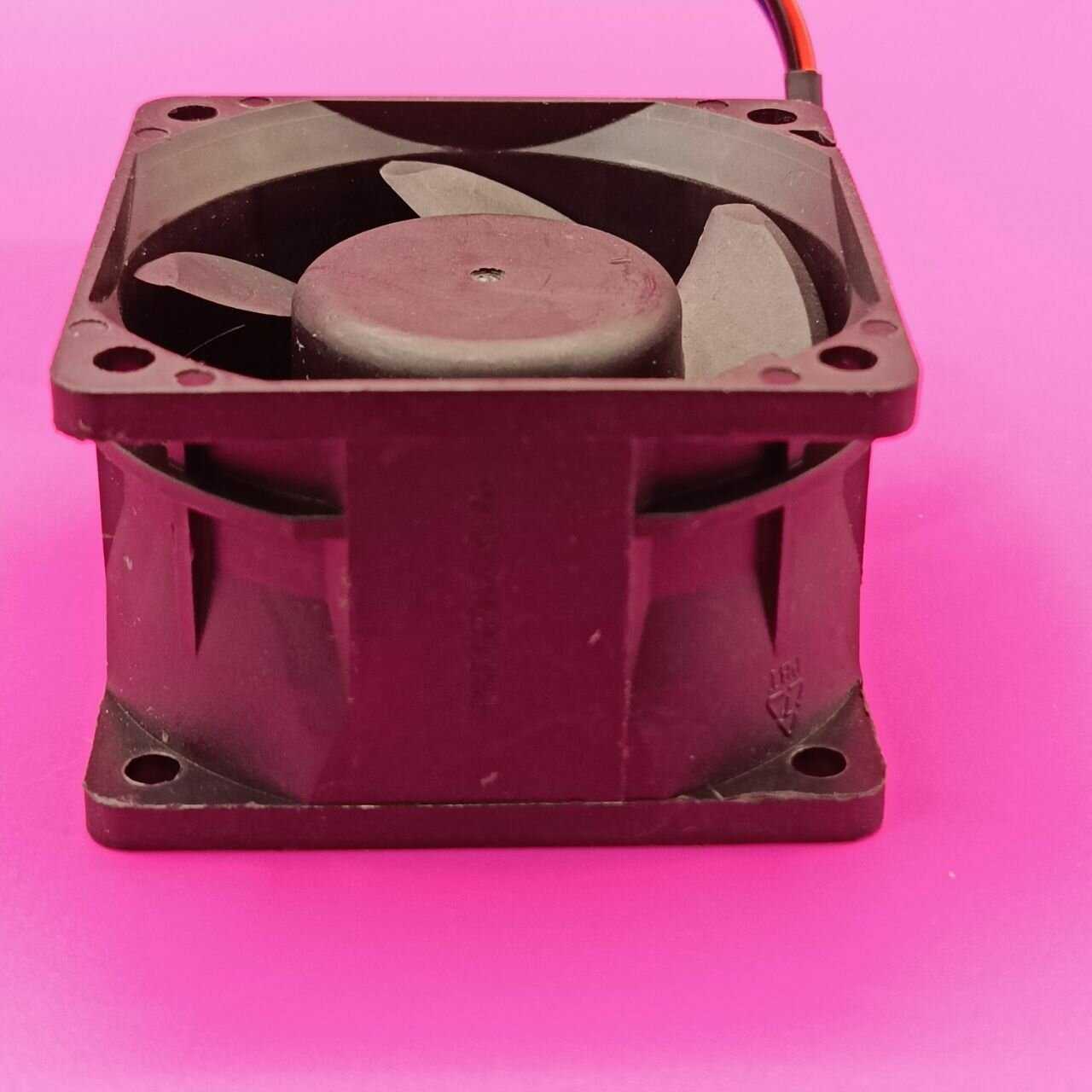 Вентилятор Вентилятор для блока питания асика DZ (60x60х38) фотография 7