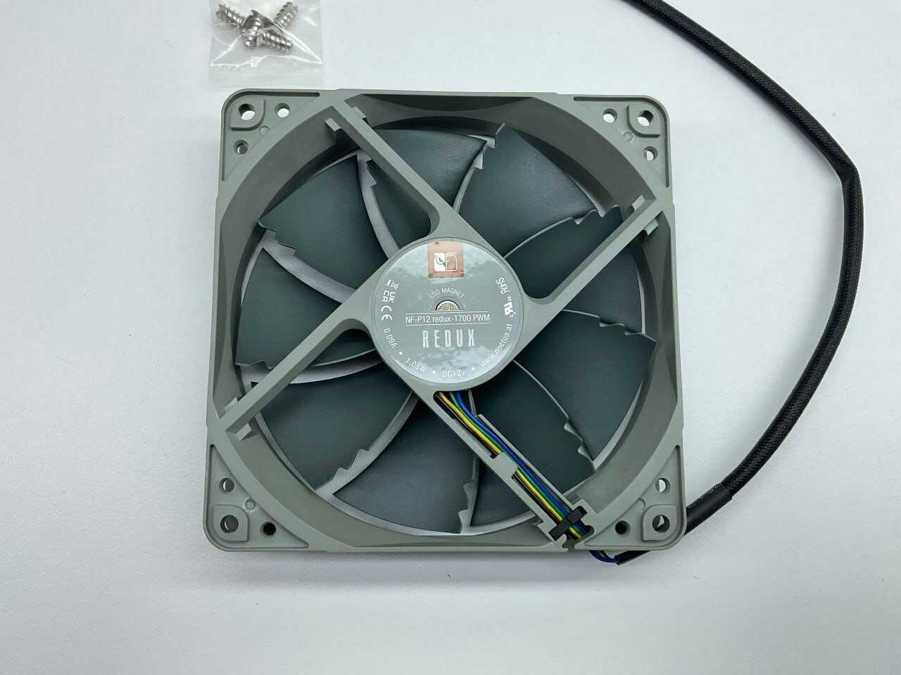 Вентилятор для корпуса Noctua NF-P12 redux-1700 PWM фотография 4