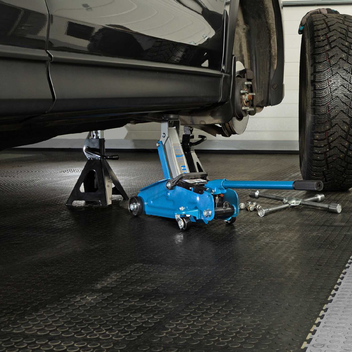 Домкрат подкатной гидравлический Stels Домкрат подкатной гидравлический для мототехники (51127) фотография 12