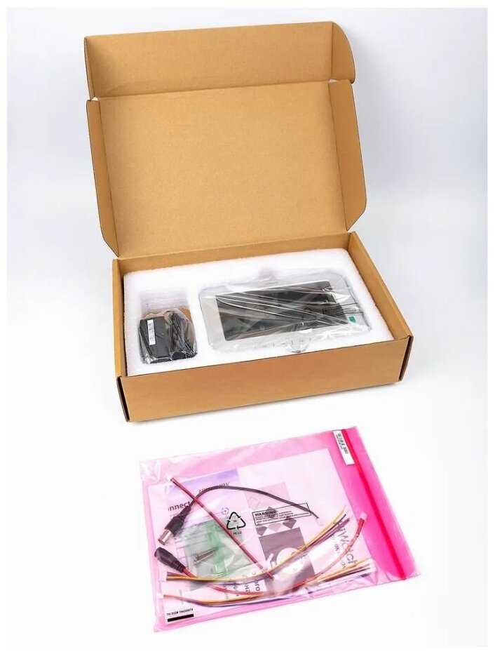 Аналоговый Видеодомофон Hiwatch DS-D100MF фотография 4