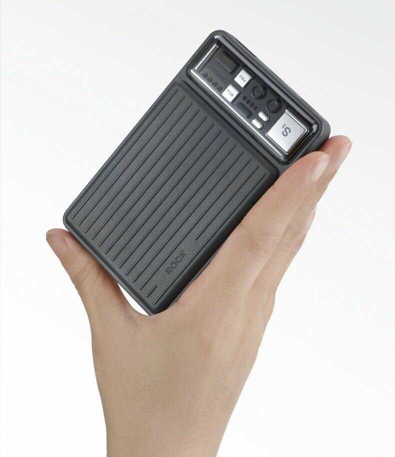 Внешний аккумулятор Xiaomi ROCK P92 PD20W Travel Series Power Bank 10000mAh фотография 3