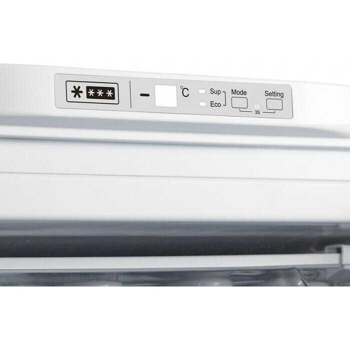 Морозильник WILLMARK UF-293H (245л, A+, R600a) фотография 6