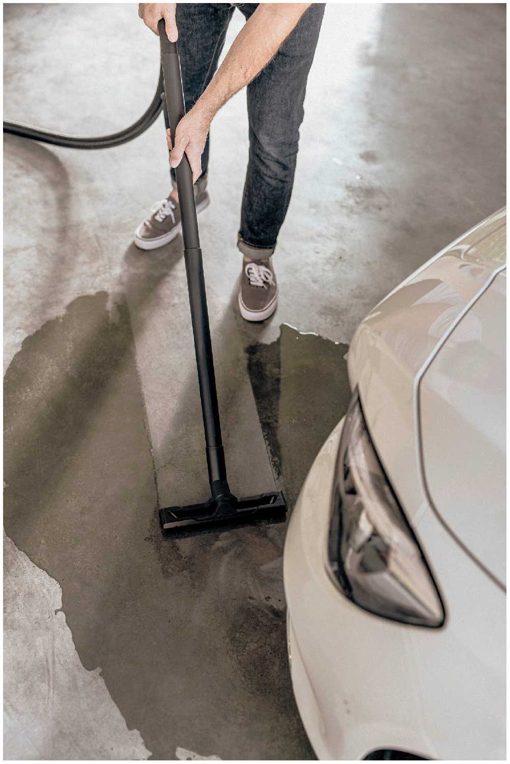 Профессиональный пылесос KARCHER WD 3 V-17/4/20, 1000 Вт фотография 6