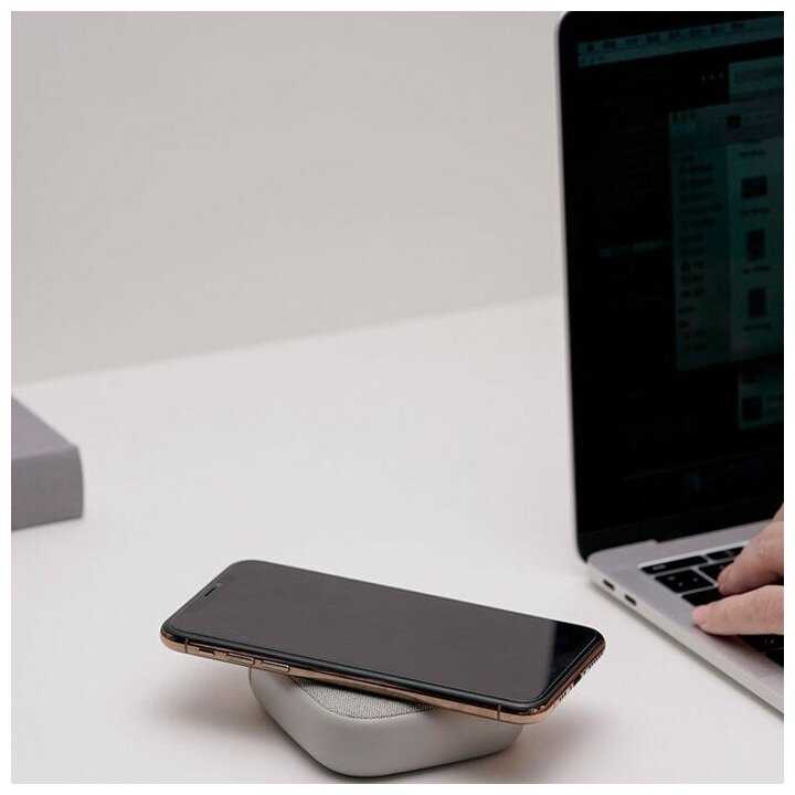 Внешний аккумулятор Xiaomi SOLOVE Wireless Charger 10000mAh (W5) фотография 9