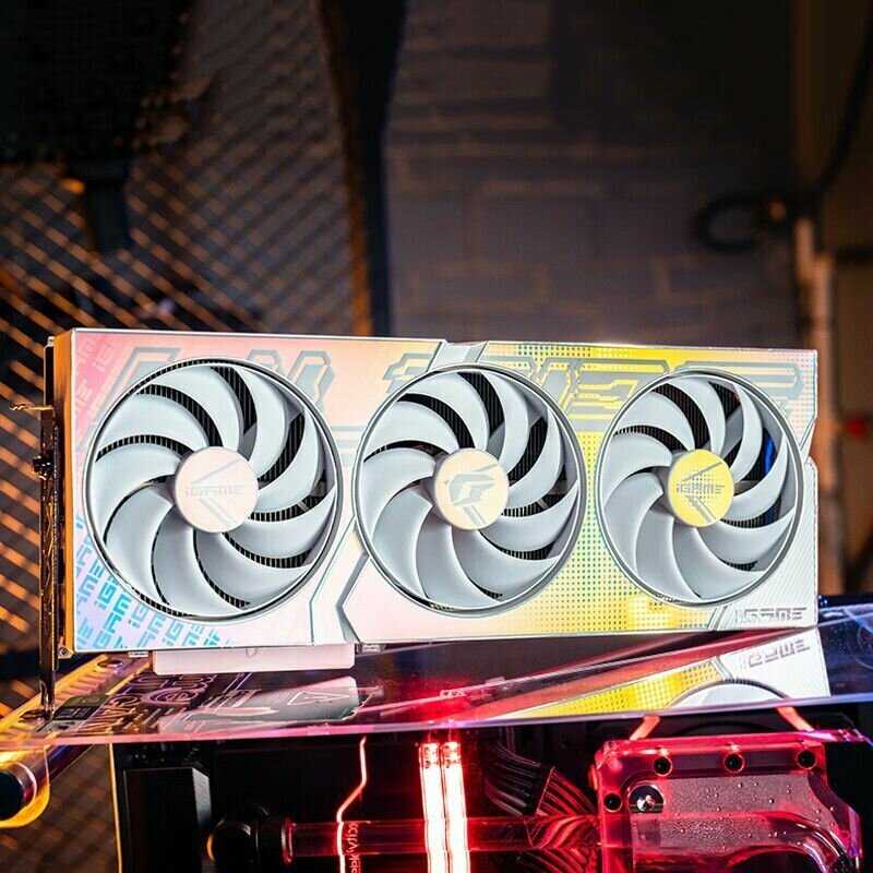 Видеокарта Colorful iGame GeForce RTX 4070 Ultra W OC V2-V (12 ГБ) фотография 3