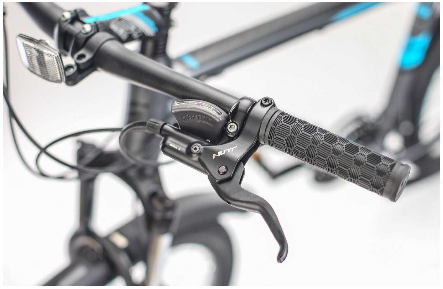 Горный (MTB) велосипед STELS Navigator 640 D 26 V010 (2019) фотография 18