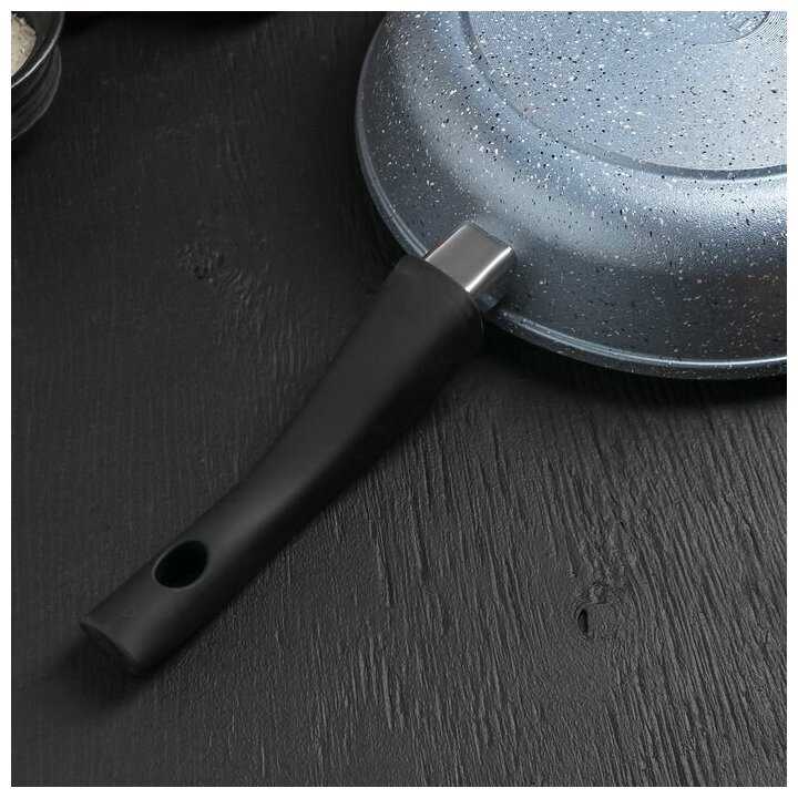 Сковорода ф220 h55 