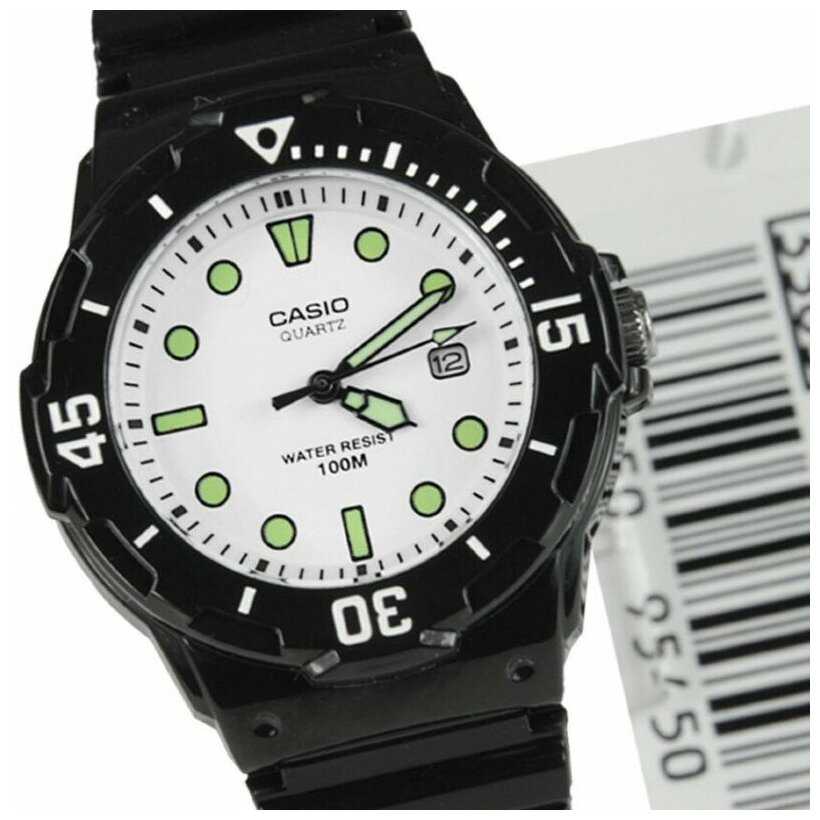 Японские наручные часы Casio Collection LRW-200H-7E1 фотография 1