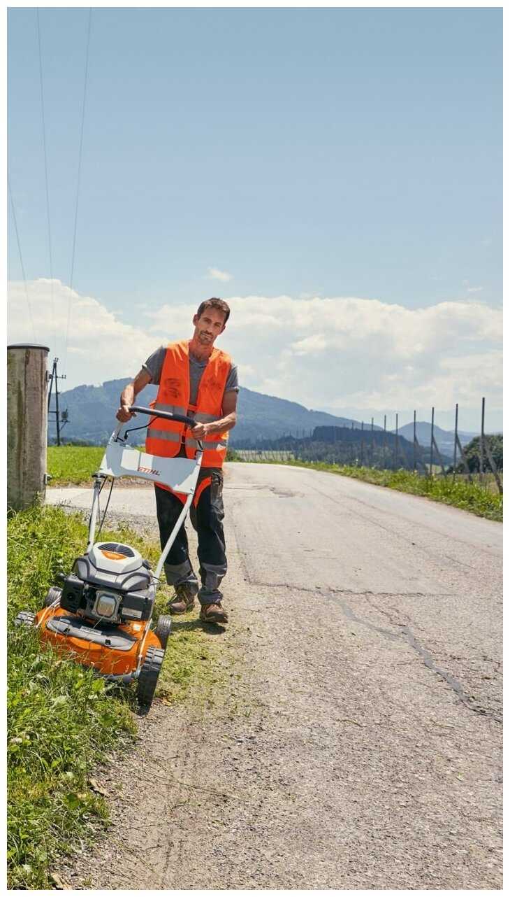 Бензиновая газонокосилка STIHL RM 4 RTP фотография 4