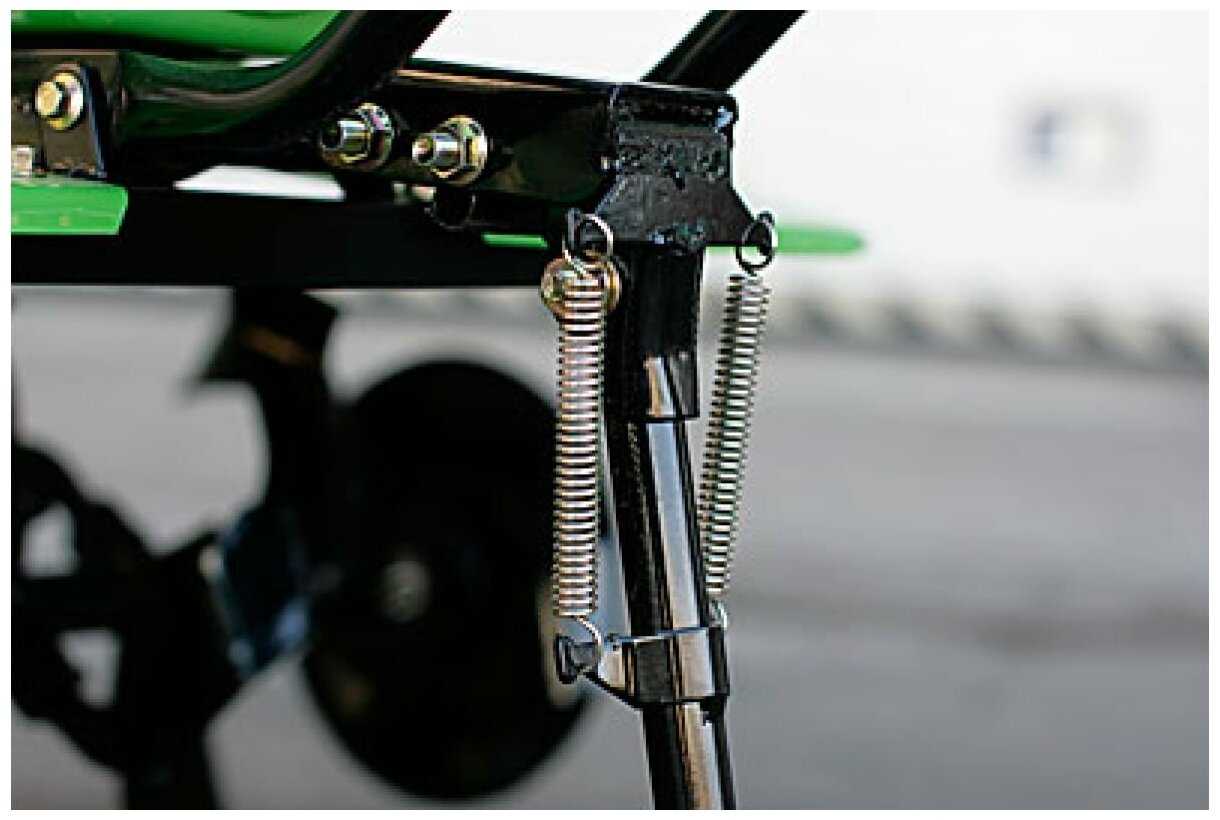 Культиватор бензиновый Aurora COUNTRY 1050 ADVANCE, 7.61 л.с. фотография 6