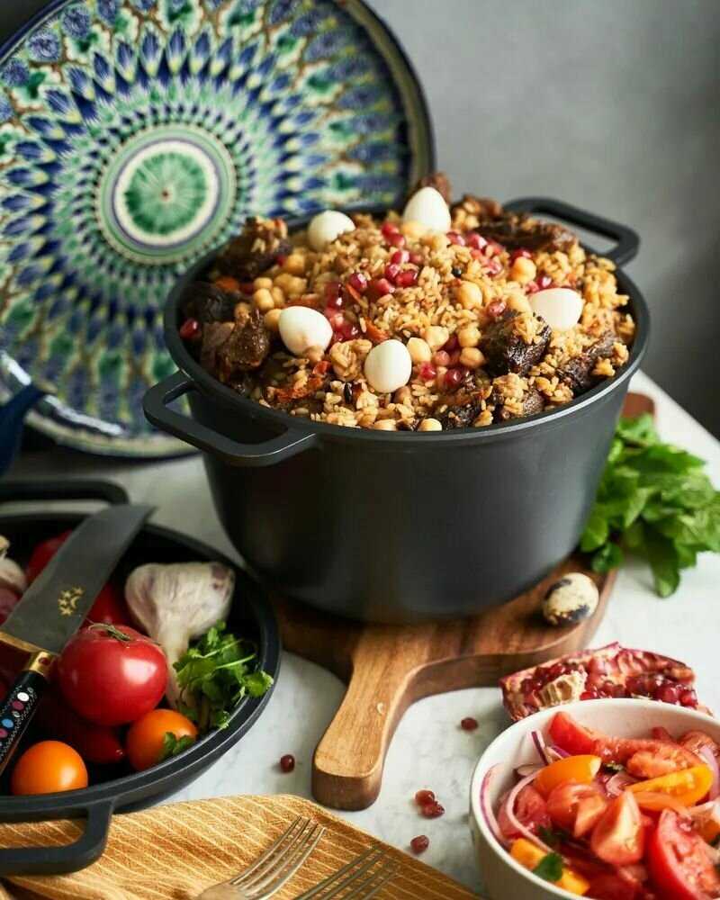 Казан НЕВА МЕТАЛЛ ПОСУДА Литой с крышкой-сковородой фотография 14