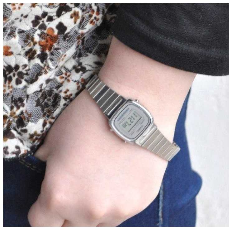 Японские наручные часы Casio Vintage LA670WEA-7E фотография 3