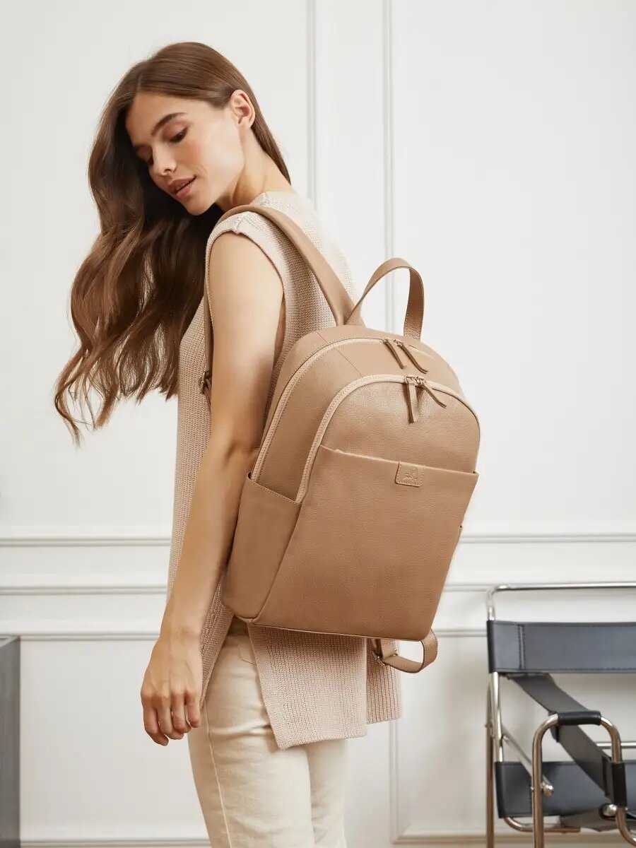 Женский рюкзак из натуральной кожи SLB124/78BG фотография 16