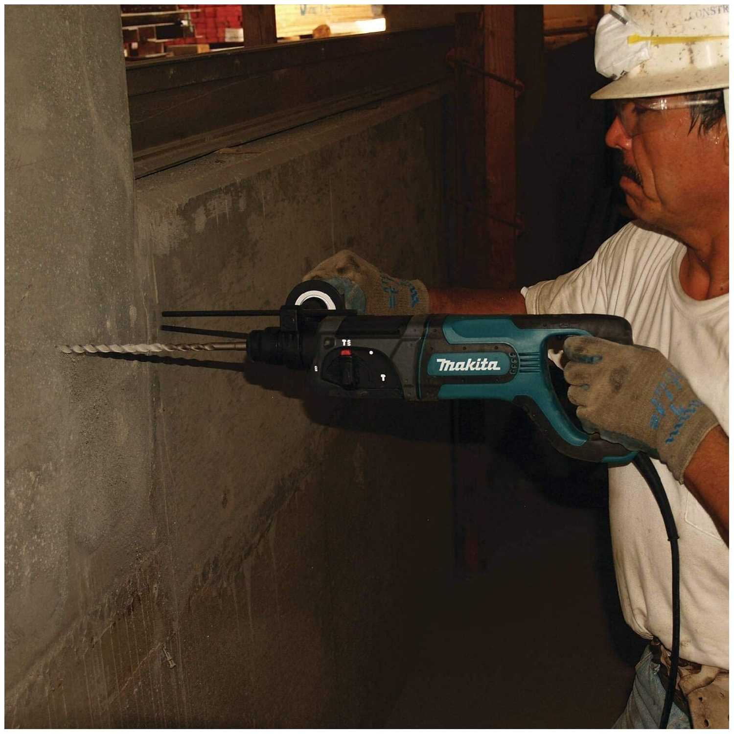 Перфоратор Makita HR2475 фотография 7