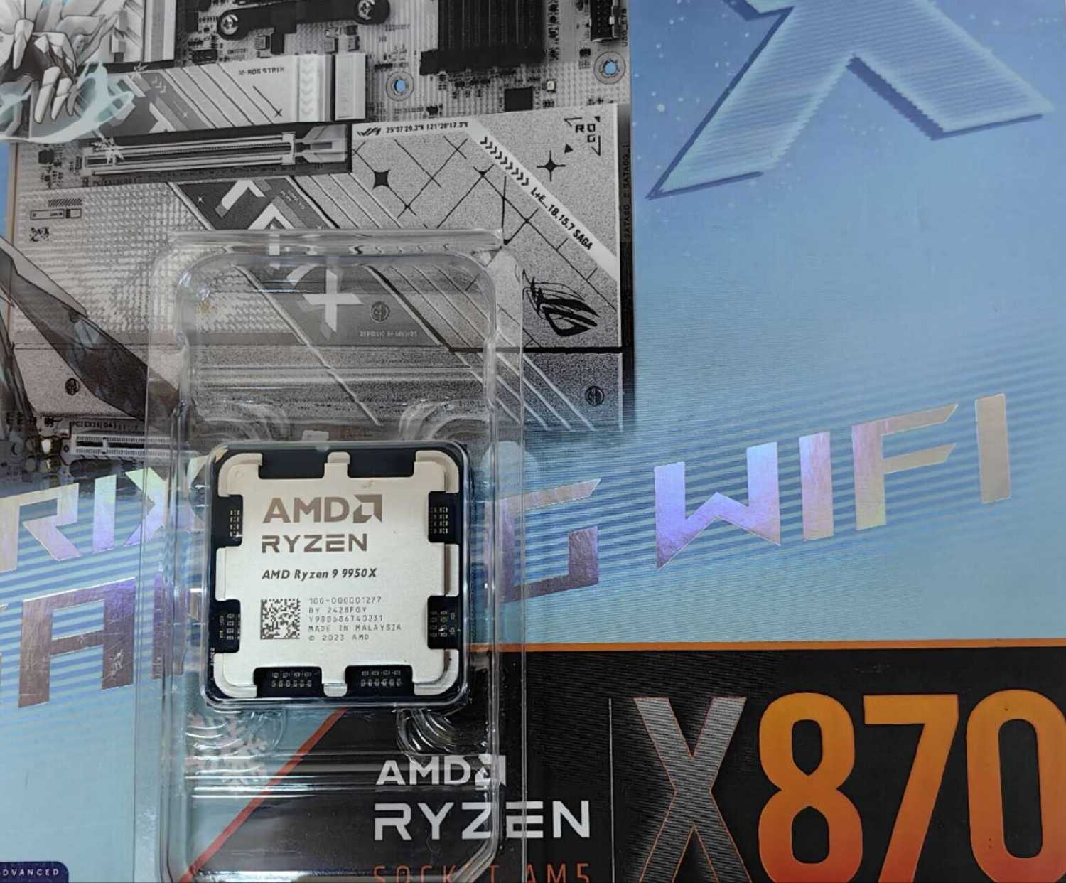 Процессор AMD Ryzen 9 9950X (AM5) фотография 4