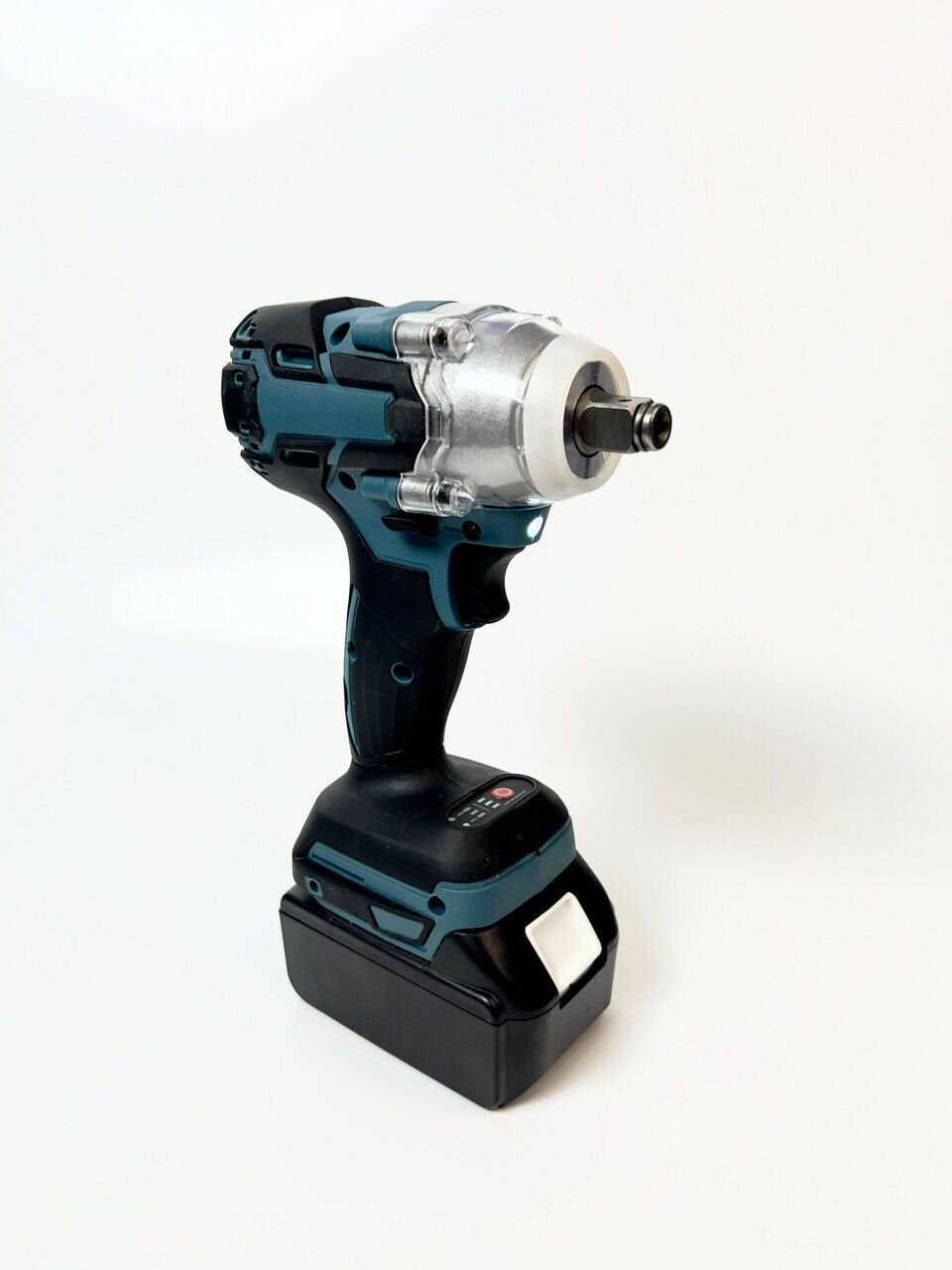 Гайковерт аккумуляторный ударный /3000 уд. мин/2 АКБ/25 насадок в кейсе фотография 6