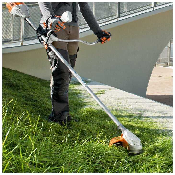 Триммер аккумуляторный STIHL FSA 90 фотография 13
