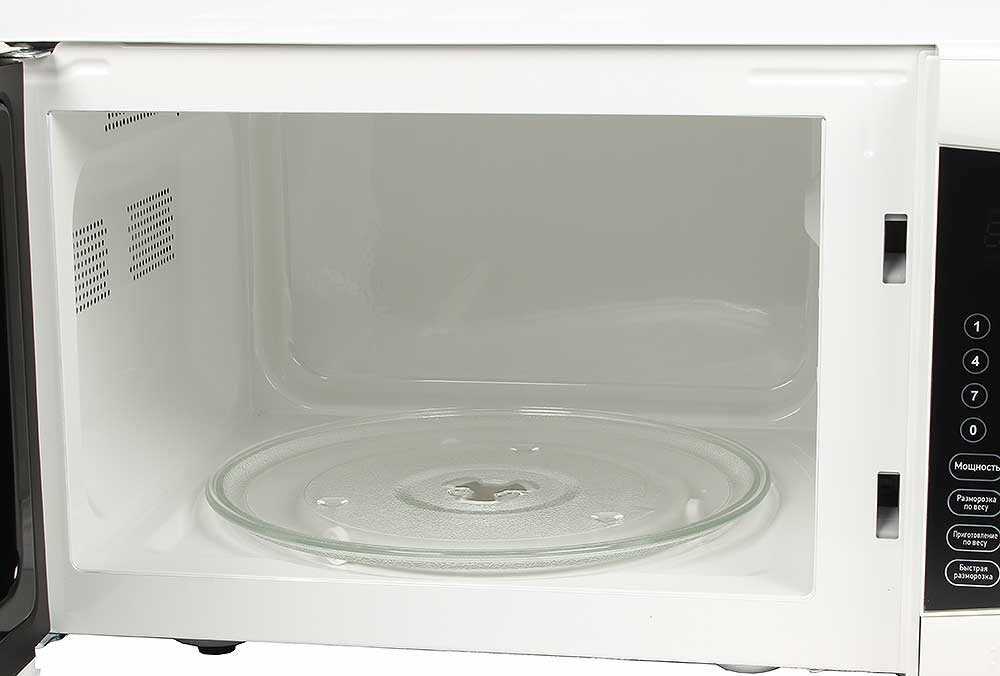 Микроволновая печь BBK 23MWS-915S фотография 7