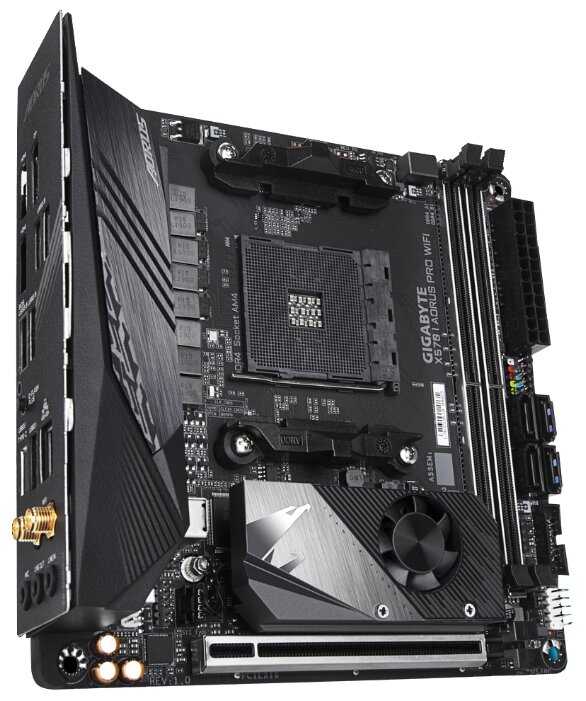 Материнская плата GIGABYTE X570 I AORUS PRO WIFI (rev. 1.0) фотография 1