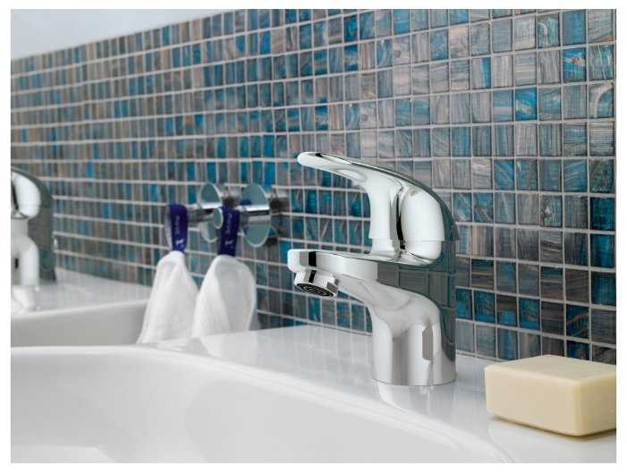 Смеситель для раковины (умывальника) Grohe Start Eco Swift 23264000, рычажный фотография 3
