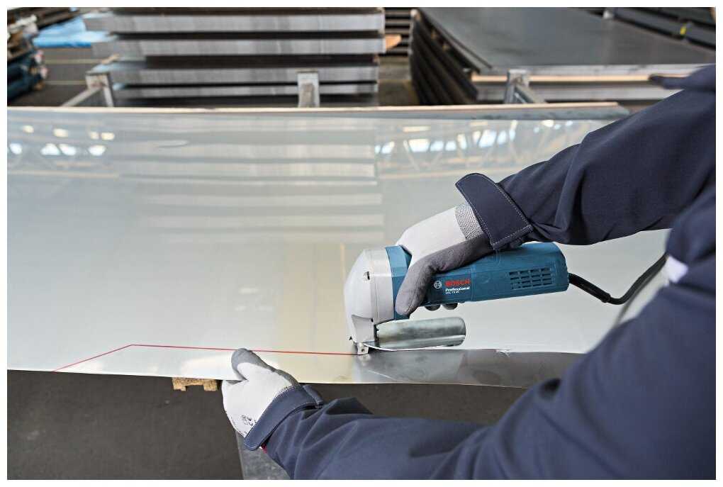 Листовые электрические ножницы BOSCH GSC 75-16 фотография 6