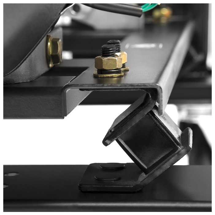 Бензиновый генератор Daewoo Power Products GDA 12500E, (10500 Вт) фотография 5