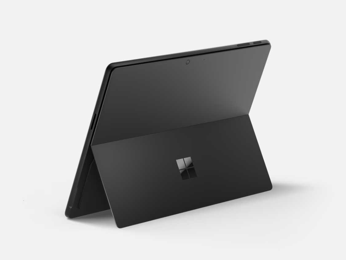 Планшет Microsoft Surface Pro 11 Copilot+PC Snapdragon X Elite OLED 16GB 512GB фотография 2