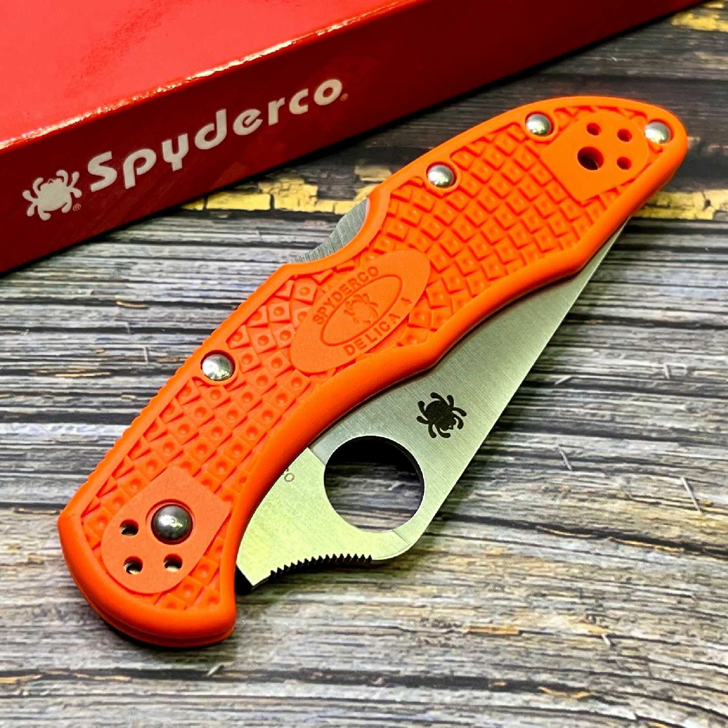 Нож складной Spyderco Delica 4 (C11FPOR) фотография 2