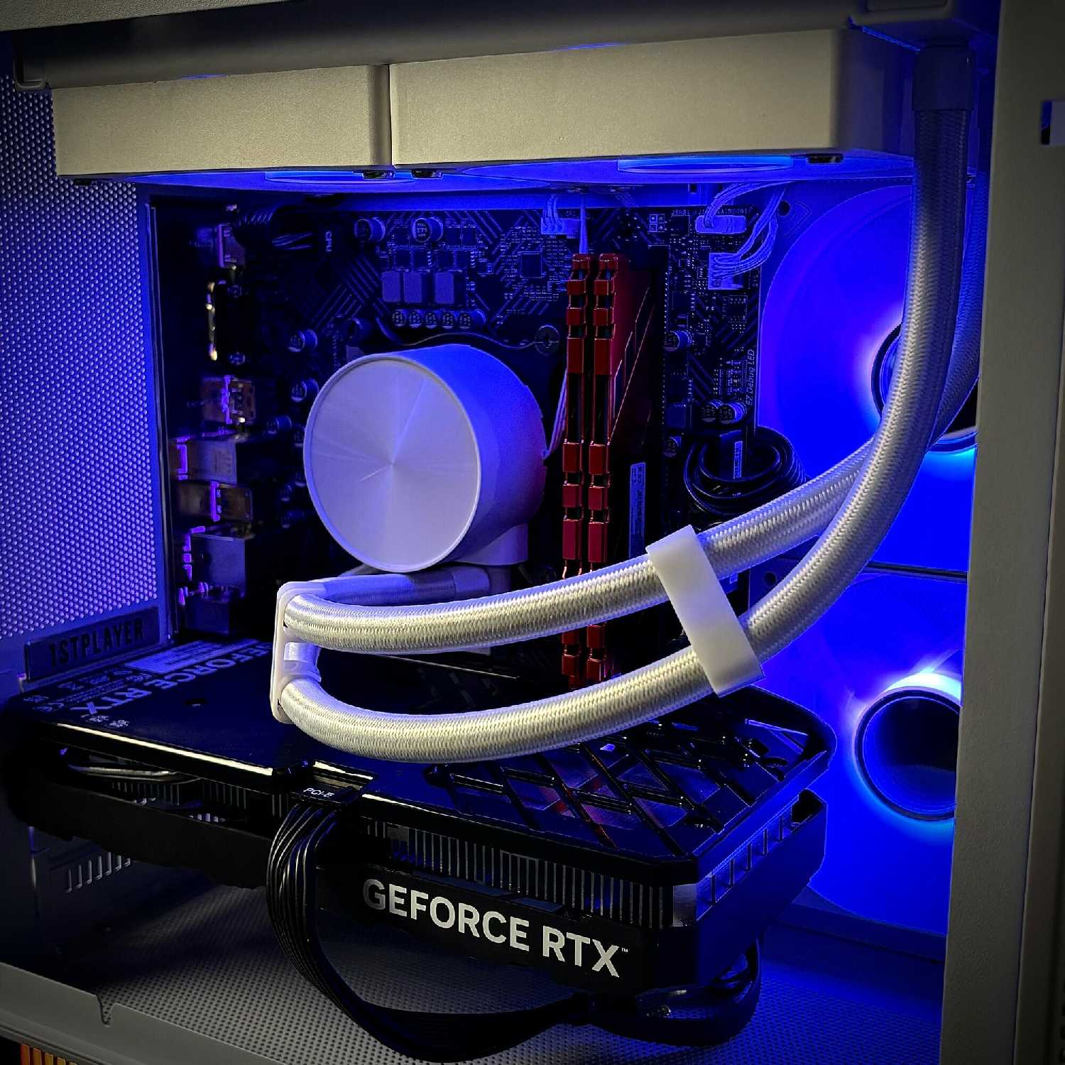 Игровой компьютер Venom Gamer (i5-12400f / 32GB / SSD M2 NVMe 1Tb / RTX 3060 12Gb) фотография 30