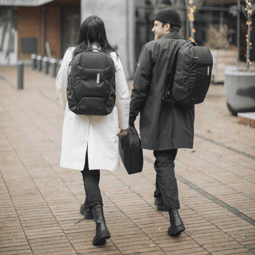 Рюкзак Thule Accent convertible backpack (17L) фотография 11