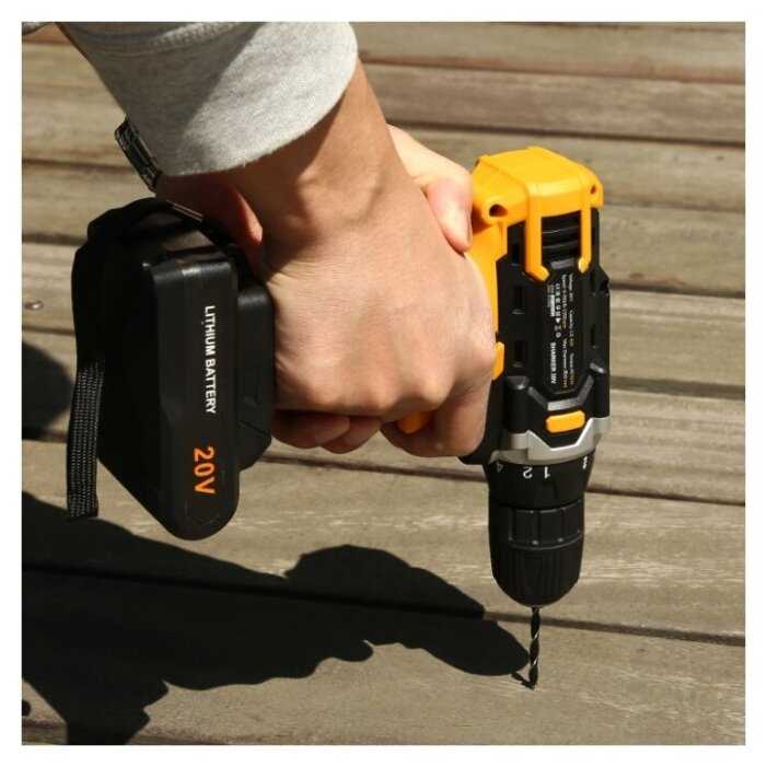 Аккумуляторная дрель-шуруповерт DEKO DKCD20FU 063-4179 фотография 8