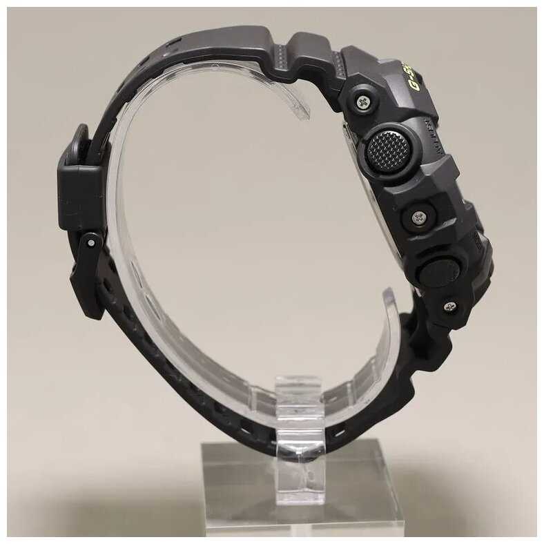 Часы Casio G-Shock GA-700MG-1AER фотография 1
