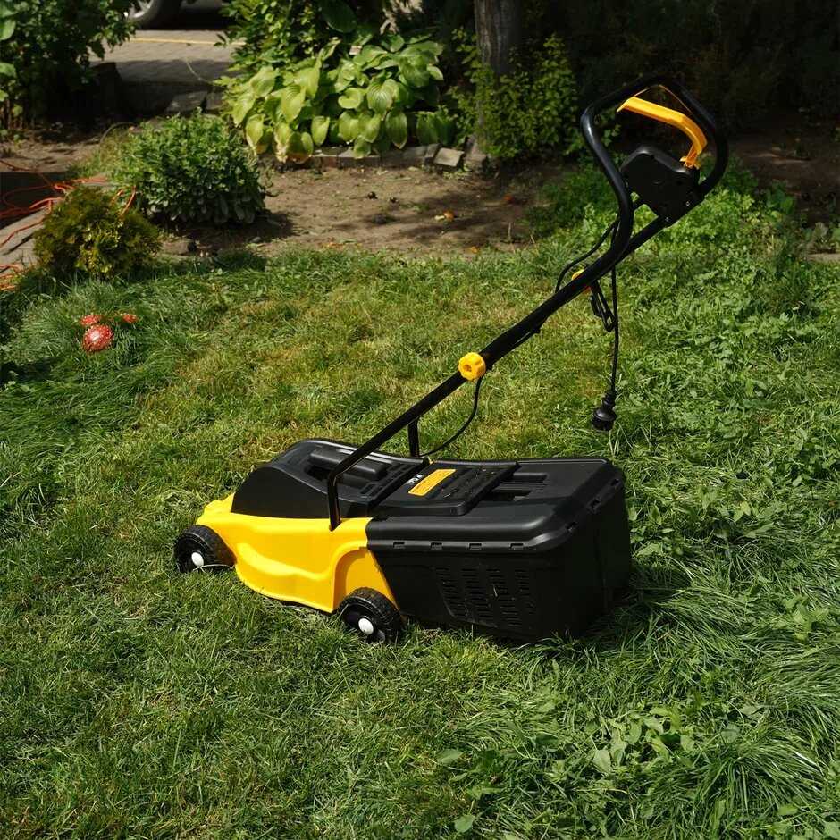 Газонокосилка Partner Partner for Garden LM 1832 (1800 Вт, ширина 320 мм, высота 25/40/55, объём травосборника 30 Л) фотография 26