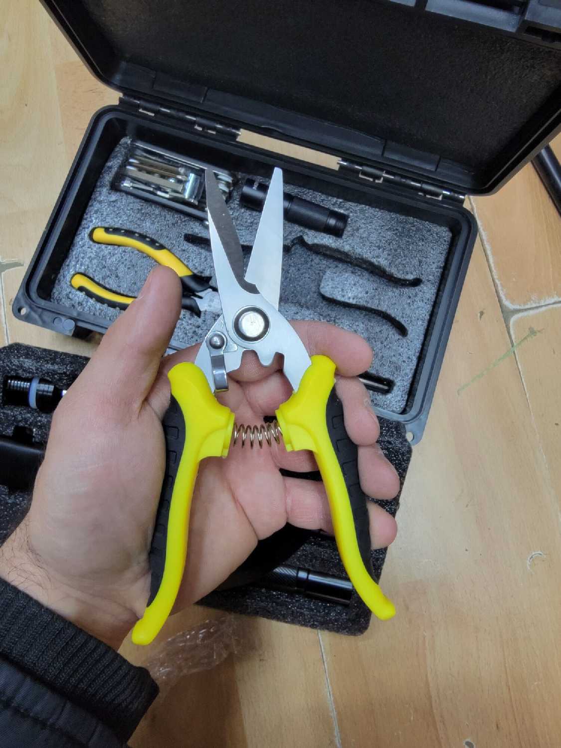 Многофункциональная лопата, нож складной и набор инструментов в кейсе туристический универсальный фотография 9