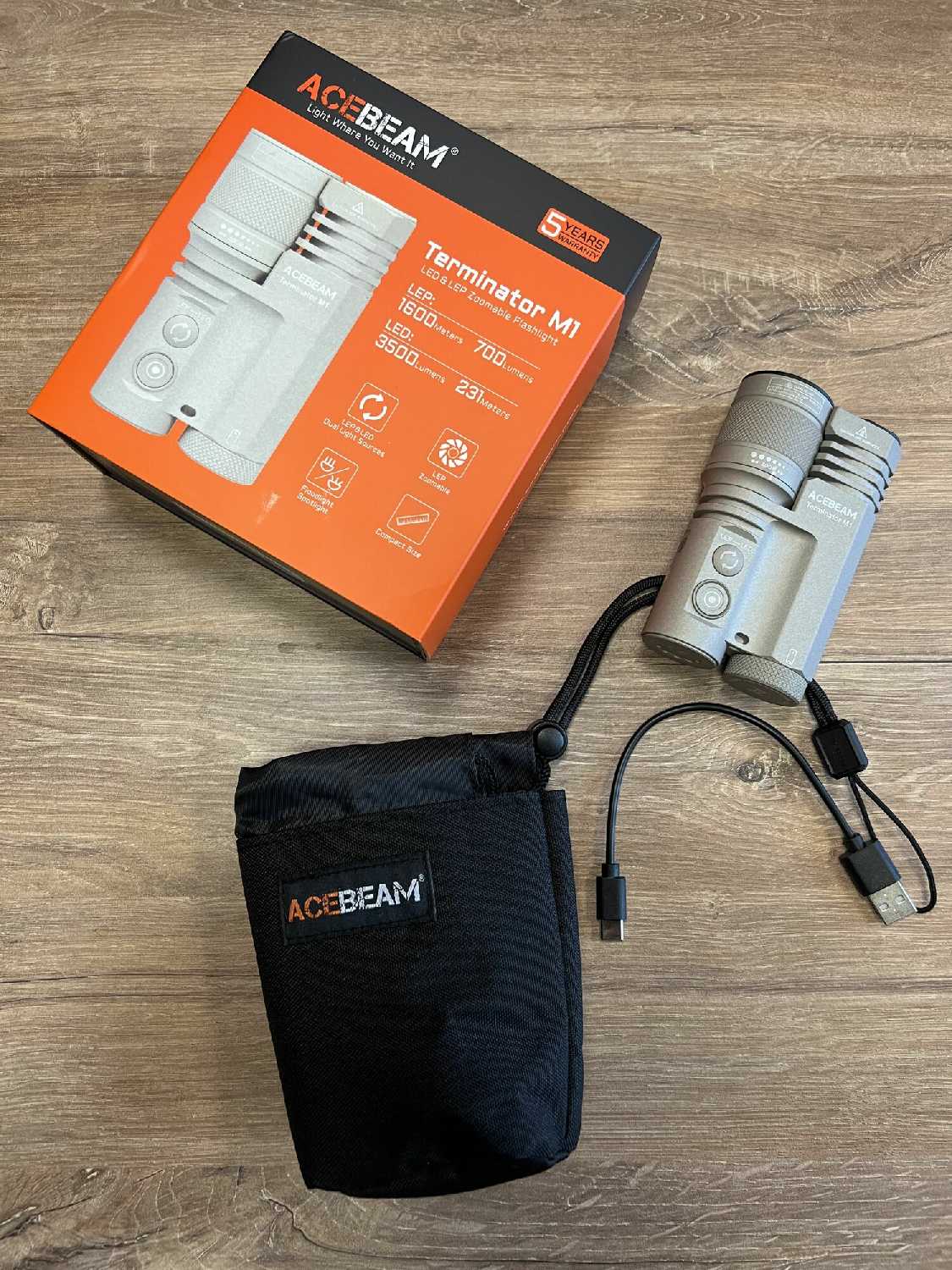 Фонарь Acebeam Terminator M1 Micro-Arc Oxidation (21700) фотография 5
