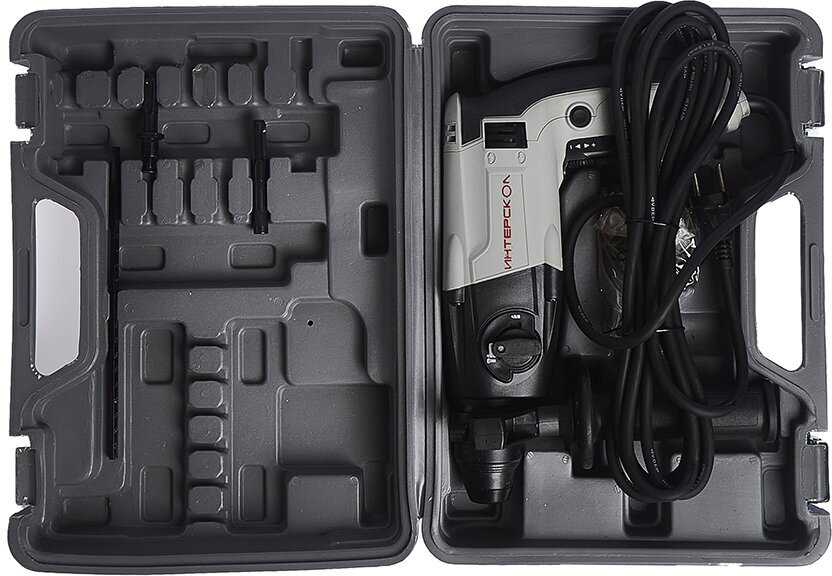 Перфоратор Интерскол П-18/450ЭР фотография 16