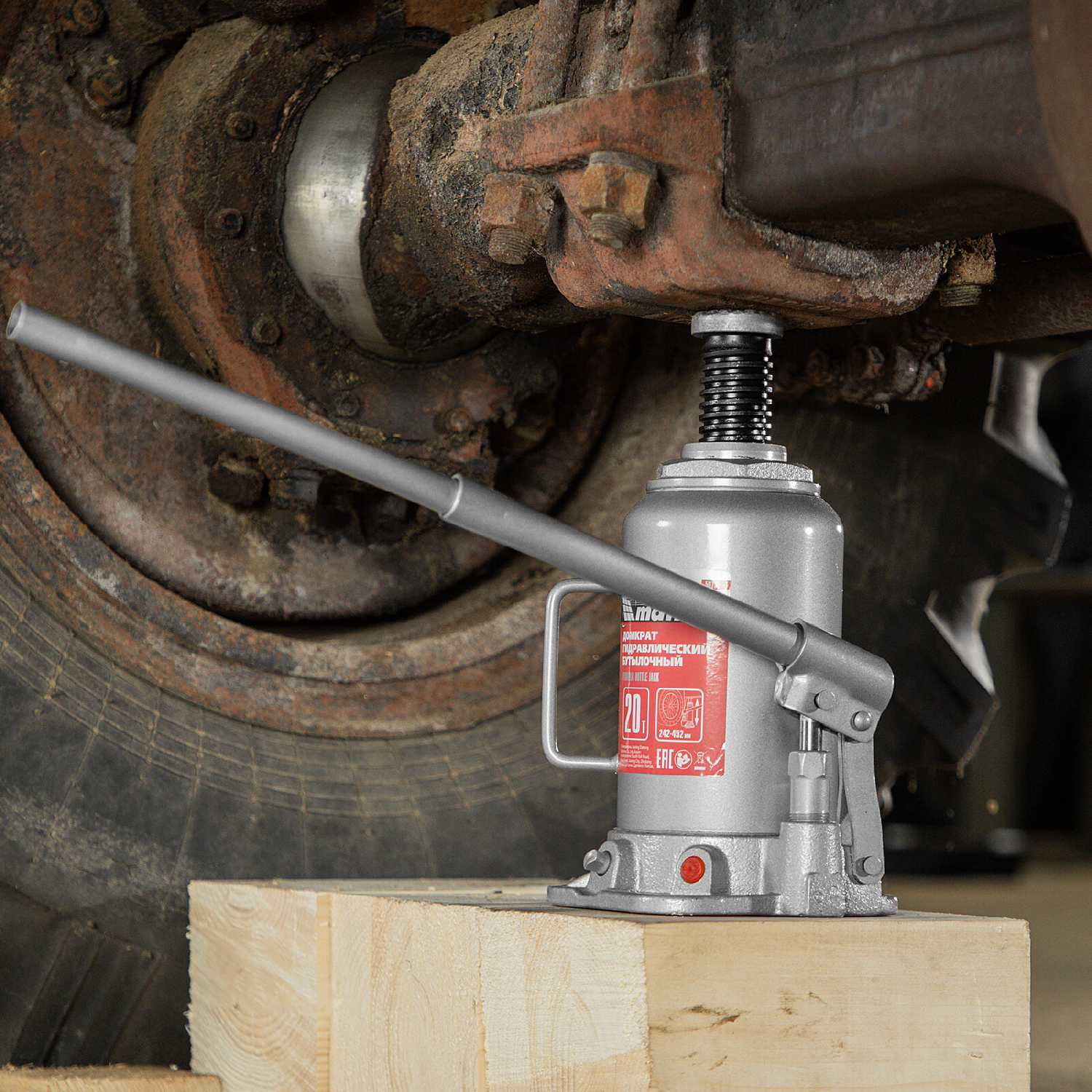 Домкрат бутылочный гидравлический Matrix Домкрат бутылочный гидравлический для мототехники (50731) фотография 5