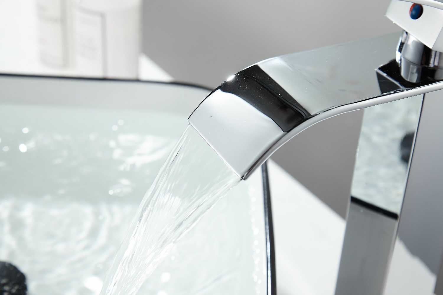 Смеситель для ванны и раковины Оружейная фотография 29