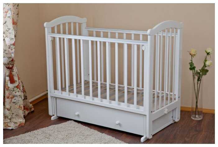 Кроватка Красная Звезда Ирина С625, классическая, поперечный маятник фотография 3