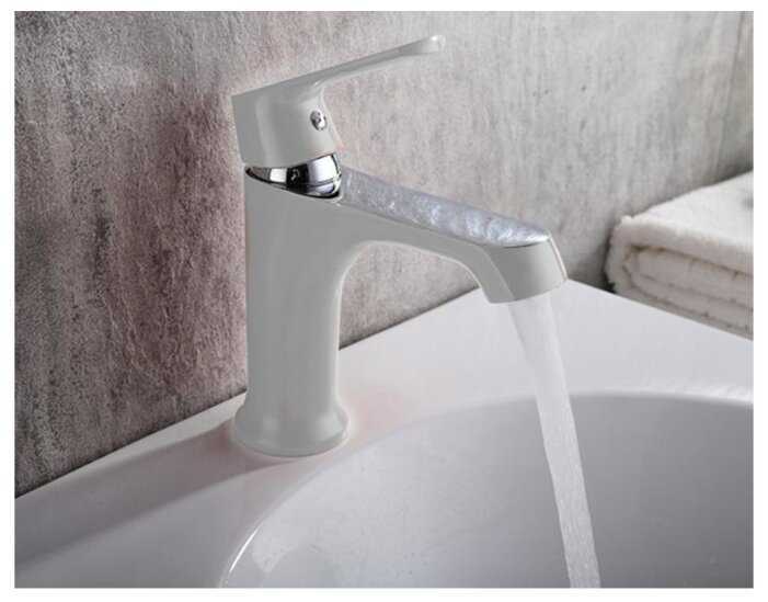 Смеситель для раковины (умывальника) Frap H31 F1031/H32 F1032/H33 F1033, рычажный фотография 1
