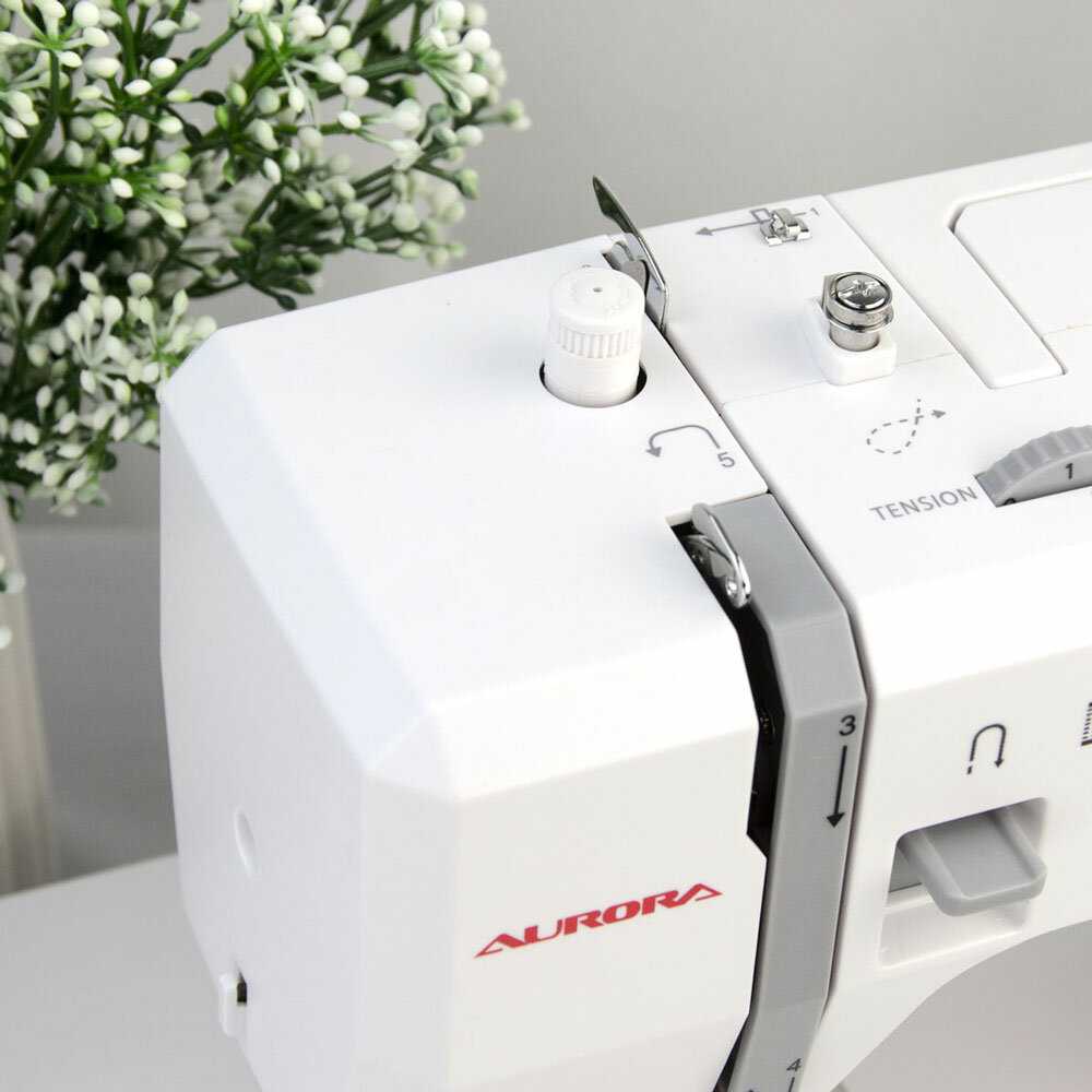 Швейная машинка AURORA 570e (100Вт) фотография 2