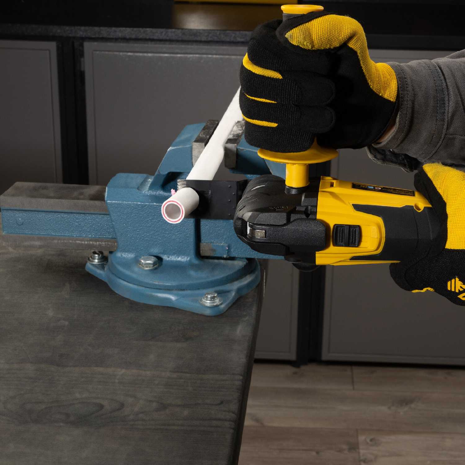 Многофункциональный инструмент Denzel Многофункциональный инструмент (MTL-IB-18-0) фотография 6