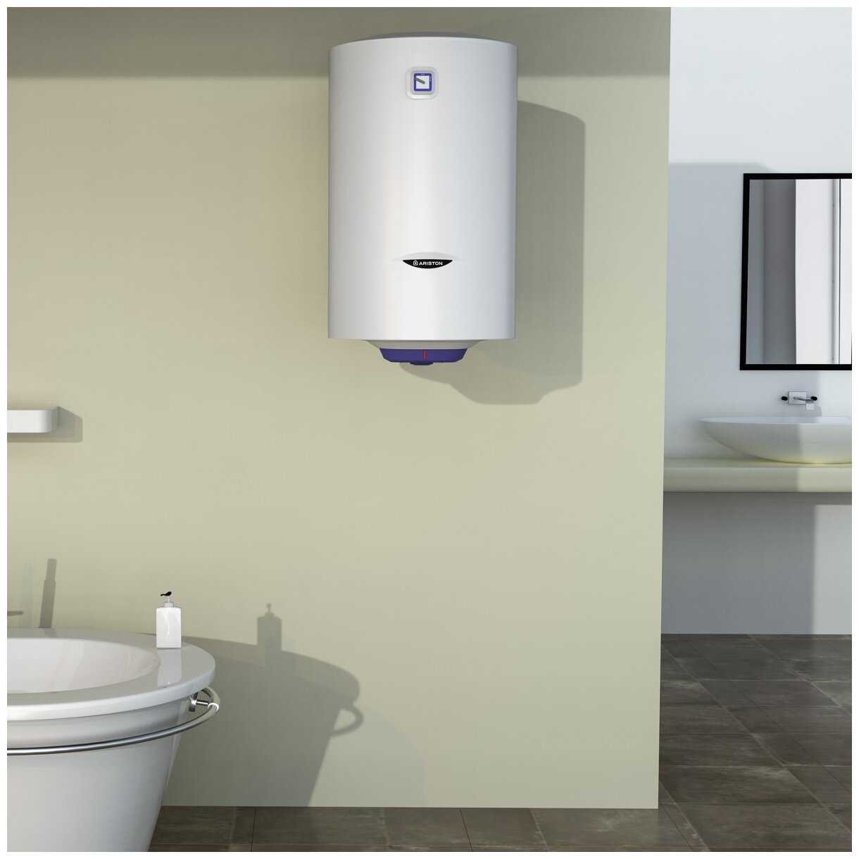 Накопительный электрический водонагреватель Ariston BLU1 R ABS 30 V Slim фотография 2