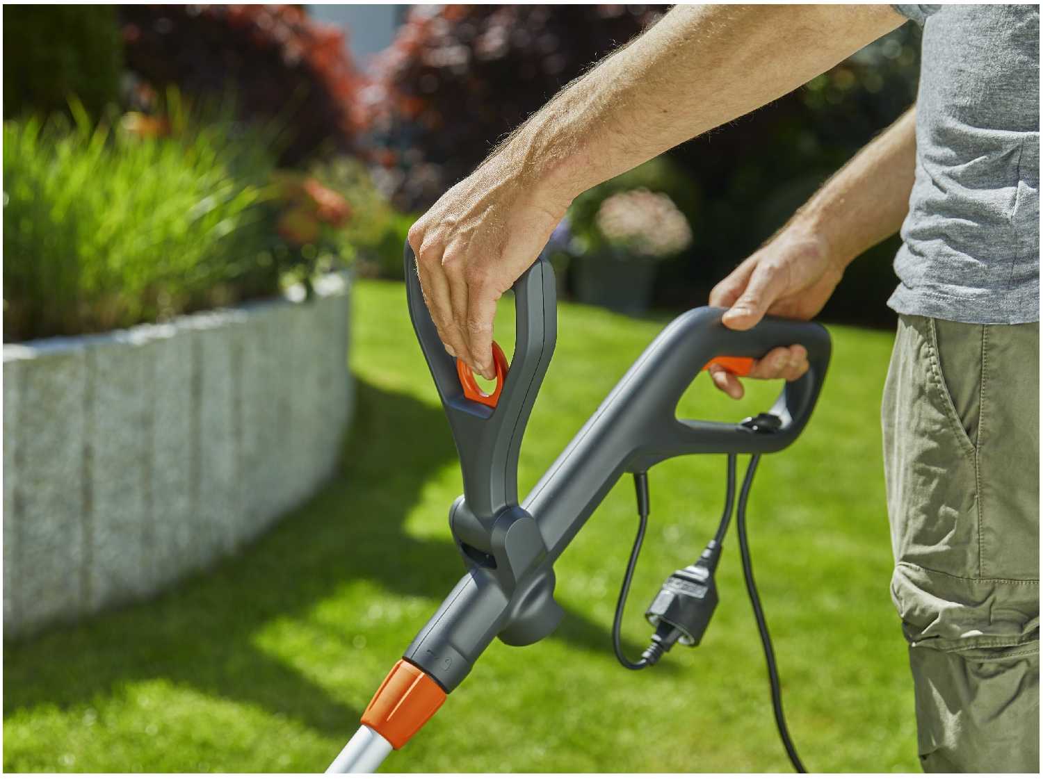 Триммер электрический GARDENA EasyCut 450/25 (9870-20) фотография 7